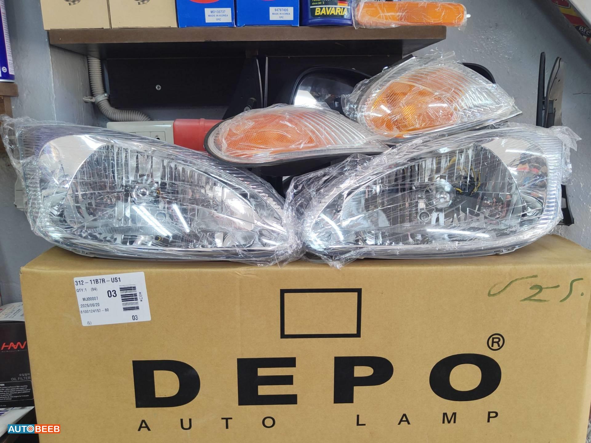 ضوء امامي يمين شمال هيونداي افانتي نيو 1999