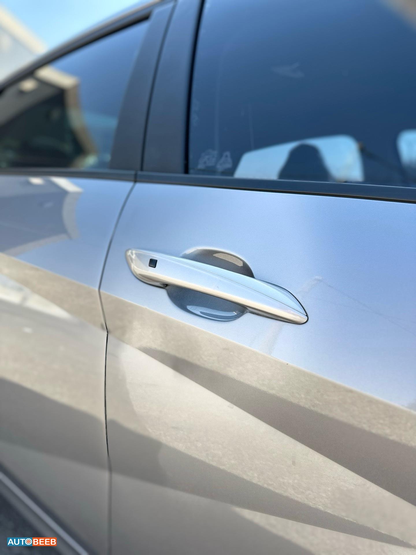 هيونداي افانتي 2021