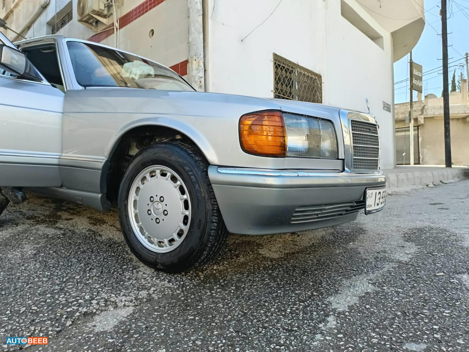 Mercedes Benz 300 1986
