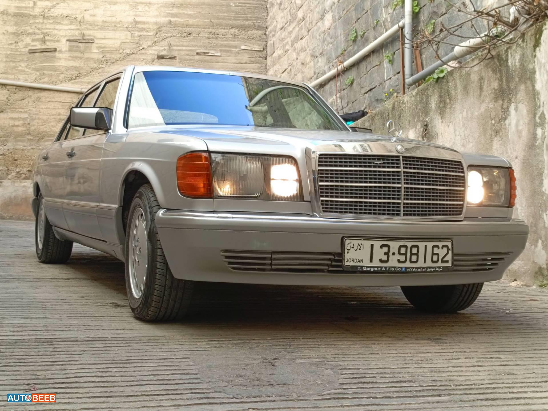 Mercedes Benz 300 1986