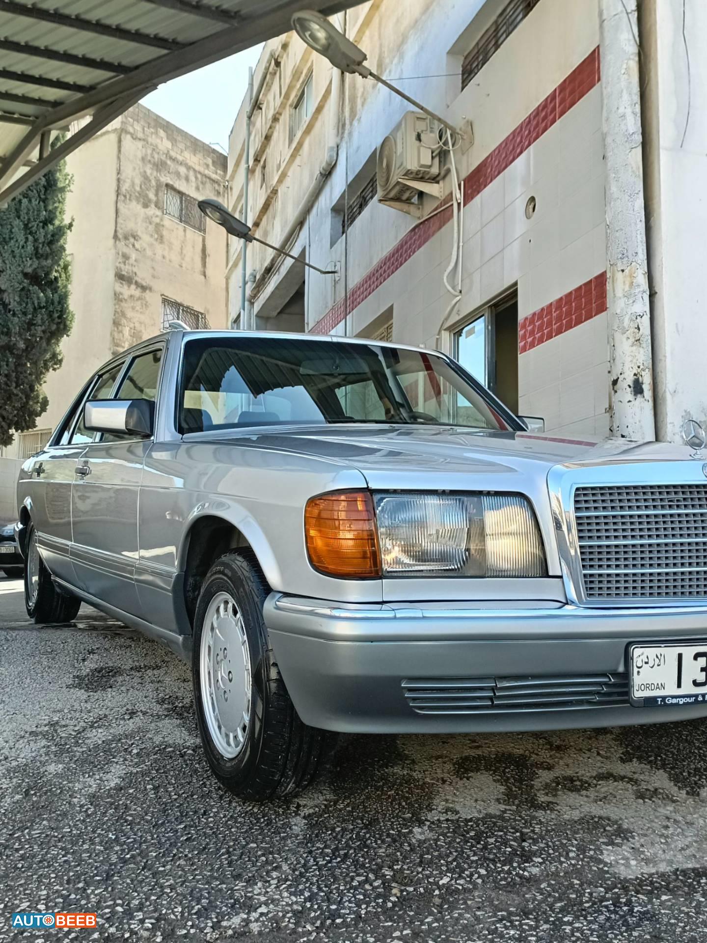 Mercedes Benz 300 1986