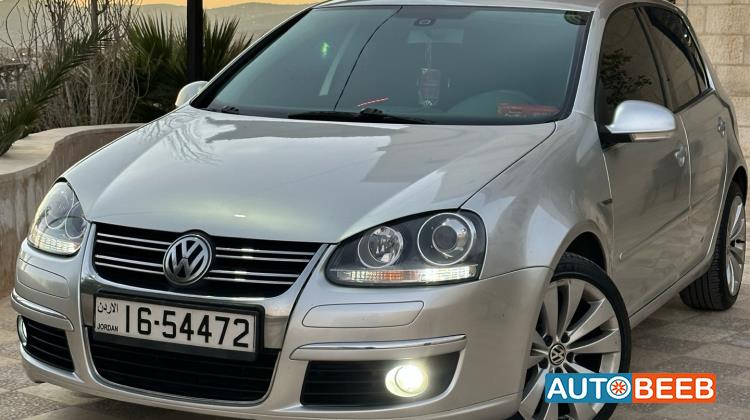 فولكس فاجن جولف 2005