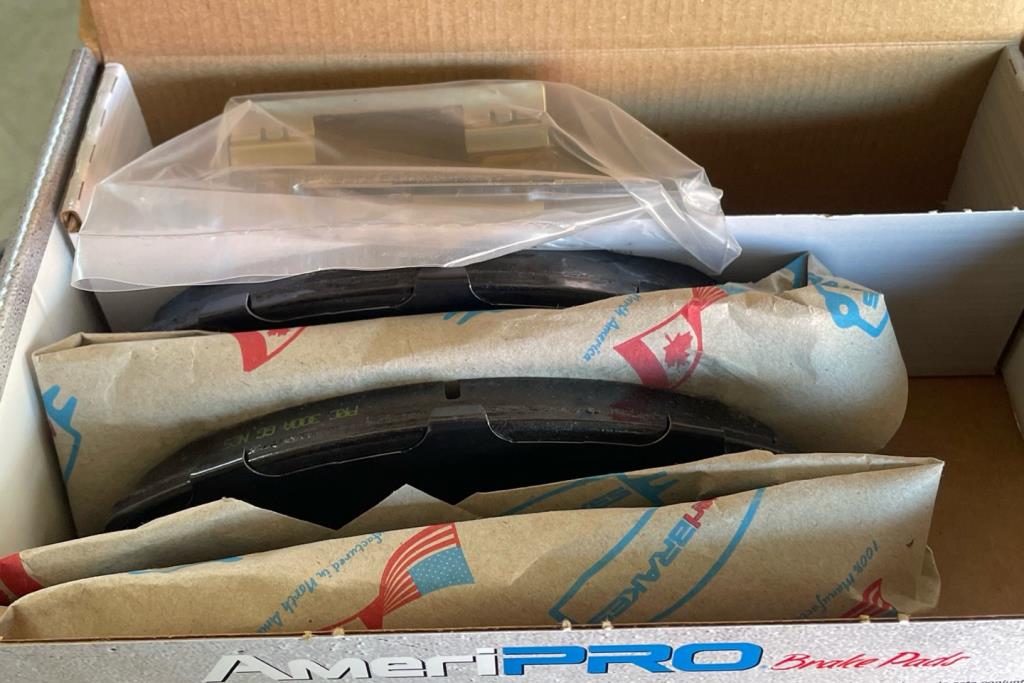 بريك امامي جي ام سي يوكن 2008 2009 2010 2011 2012 2013 2014 2015