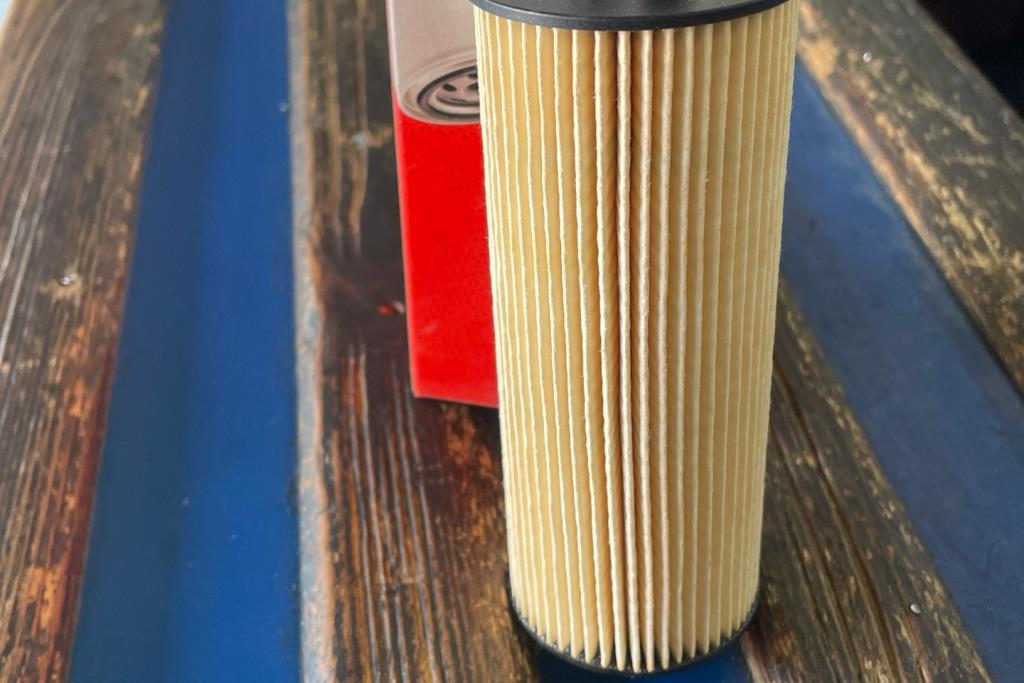 فلتر زيت جيب جراند شيروكي 2012 