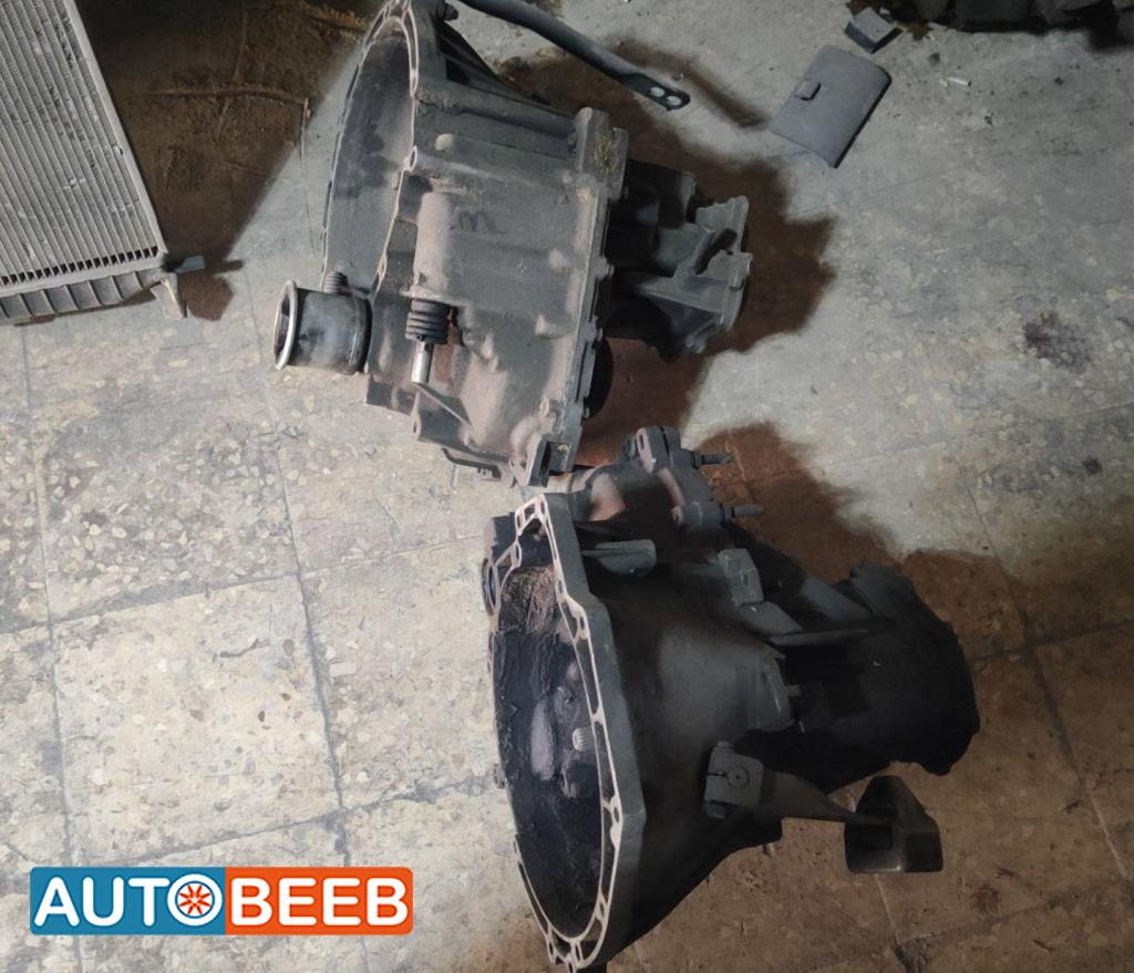  Gear Box Ford Escort