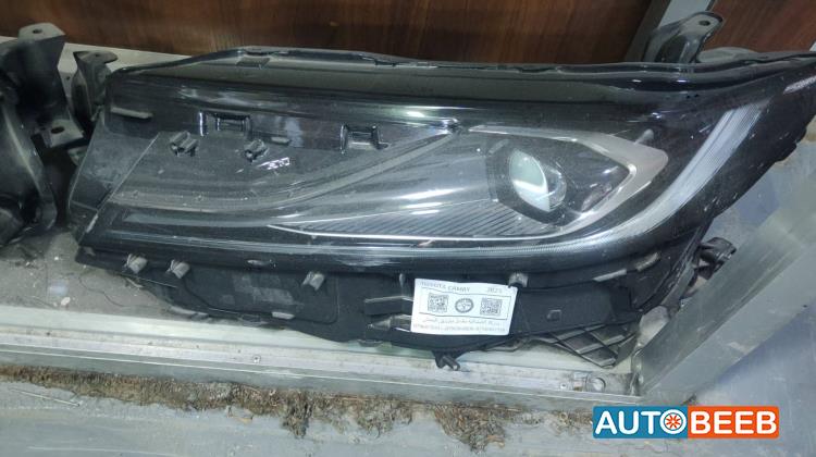 Lights Front light Toyota Camry