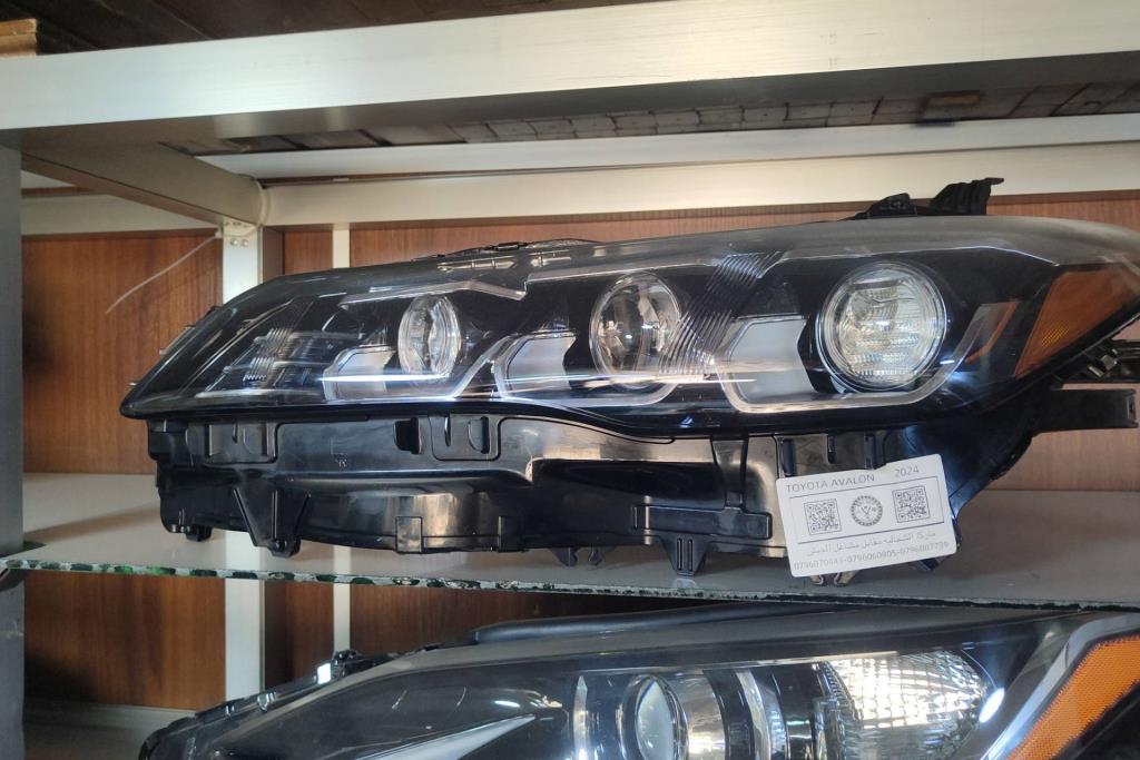 Lights Front light Toyota Avalon