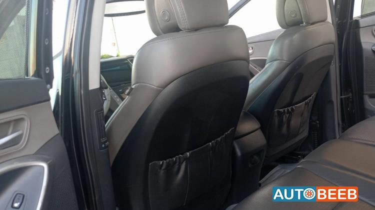 Hyundai Santa Fe 2016