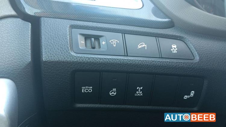 Hyundai Santa Fe 2016