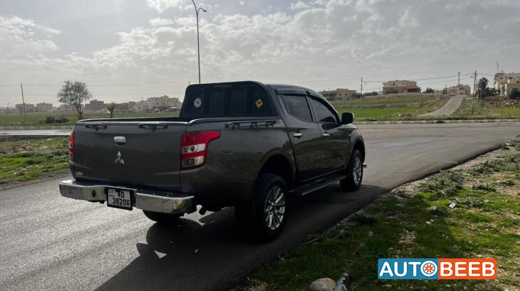 ميتسوبيشي L200 2016