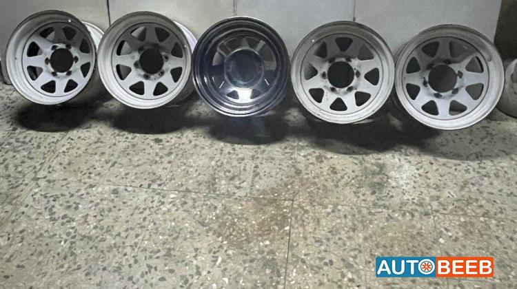 للبيع جنوط نيسان باترول اصليه موديل 90 