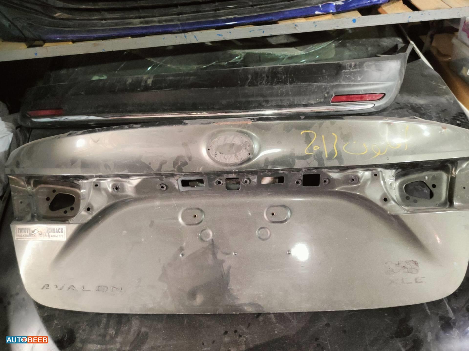 غطاء خلفي تويوتا افالون 2013 2014