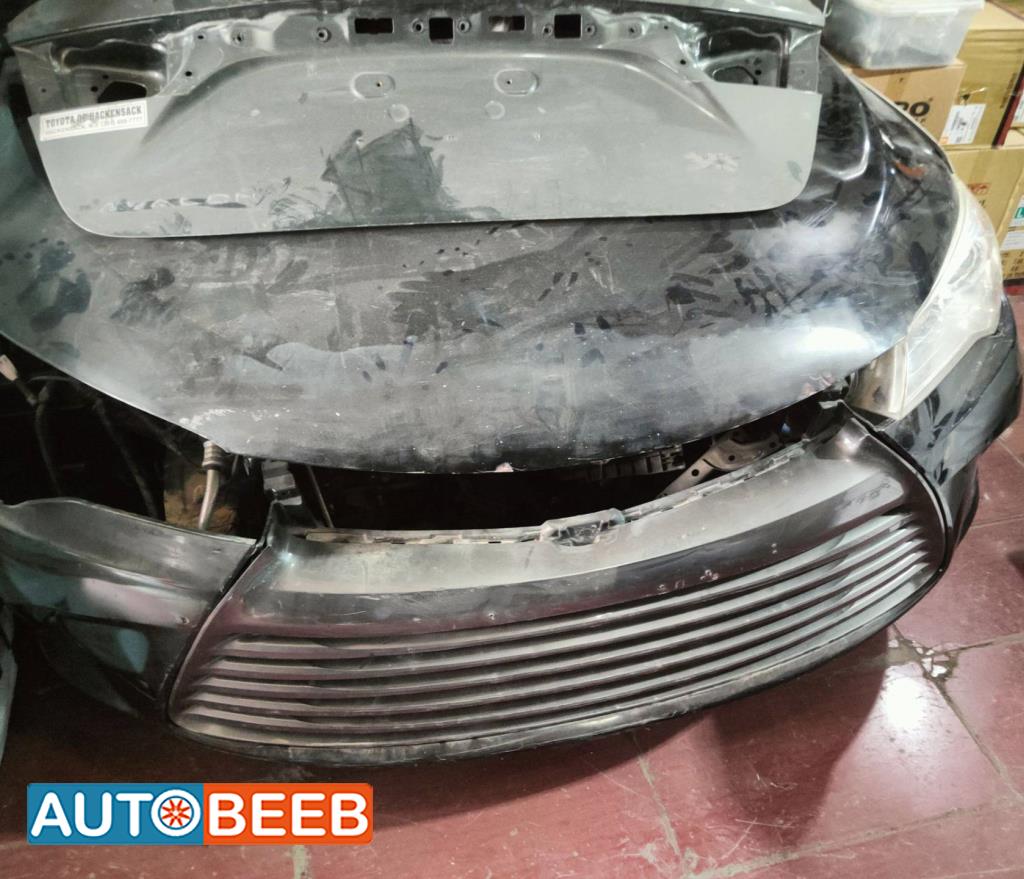 Body  Front clip Toyota Camry