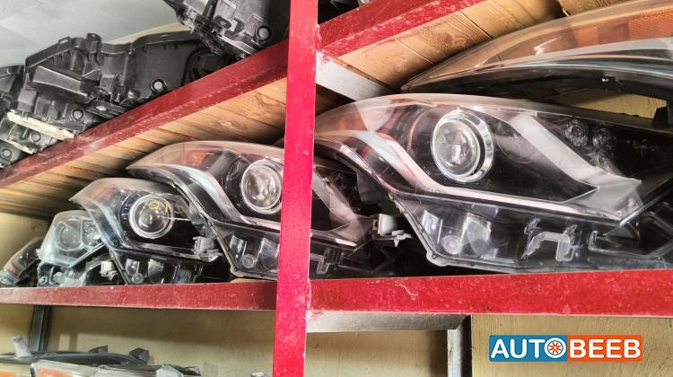 ضوء امامي يمين شمال تويوتا chr 2017 2018 2019 2020