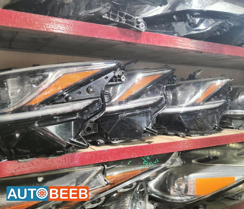 ضوء امامي يمين شمال لكزس Es300 2019 2020