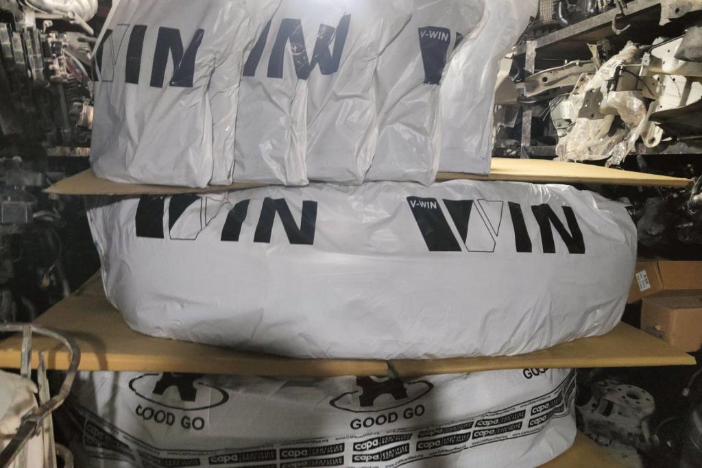 طمبون امامي تويوتا افالون كامري بريوس 2013 2014 2015