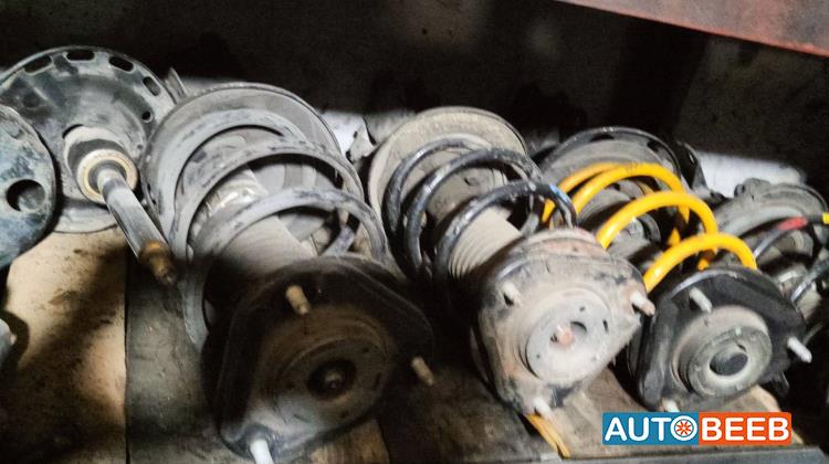 صنوبرص أمامي تويوتا بريوس 2010 2011 2012 2013 2014 2015