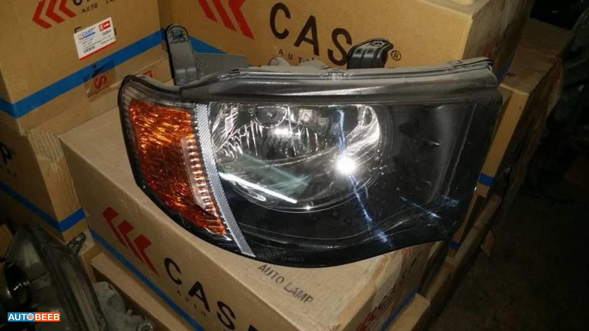 ضوء امامي يمين شمال ميتسوبيشي L200 2009 