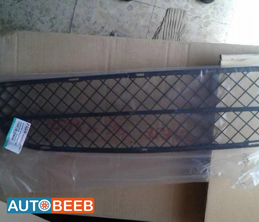 Body  Grilles Toyota Hilux