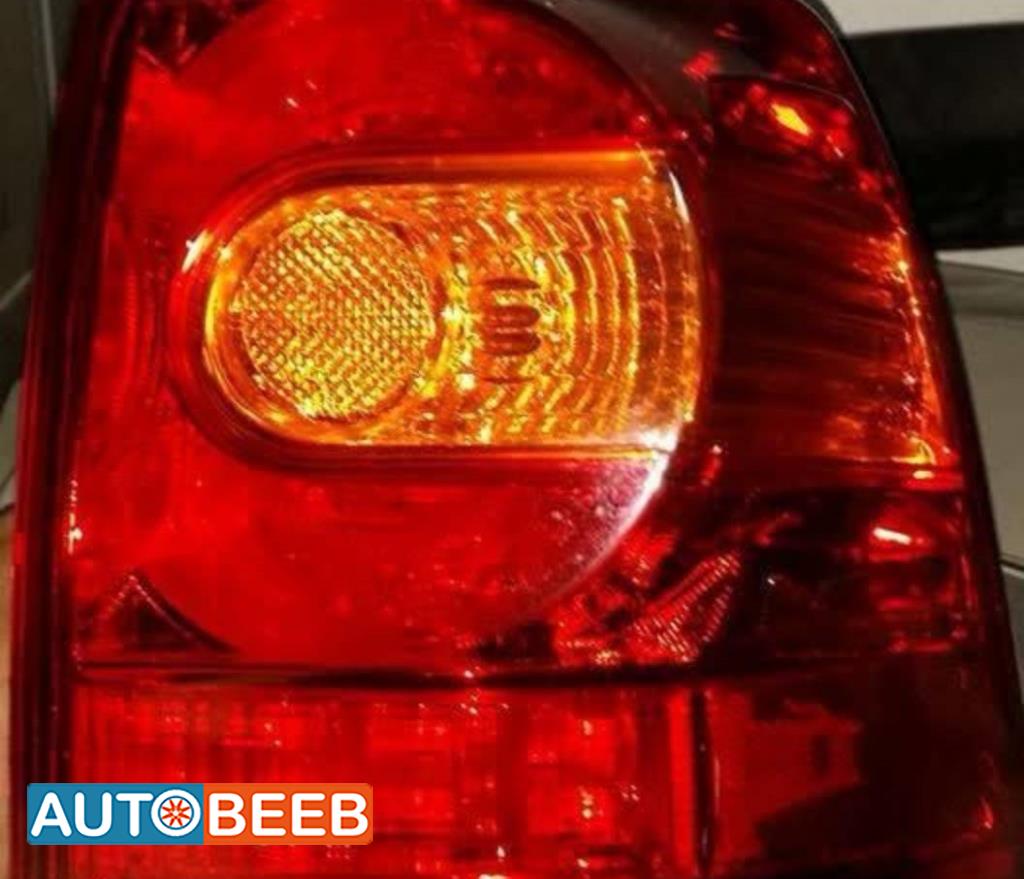 ضوء خلفي يمين شمال تويوتا لاندكروزر 2014 2015