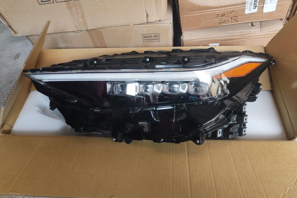 Lights Front light Toyota bZ4X