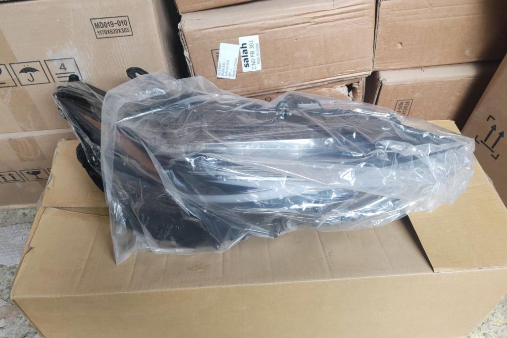 Lights Front light Lexus NX200