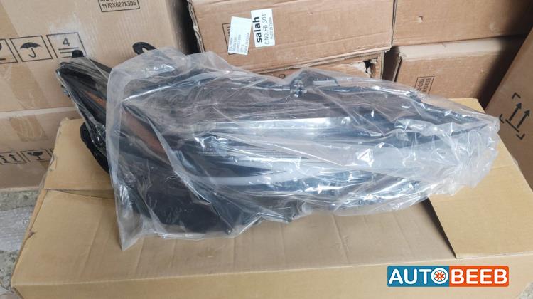 Lights Front light Lexus NX200