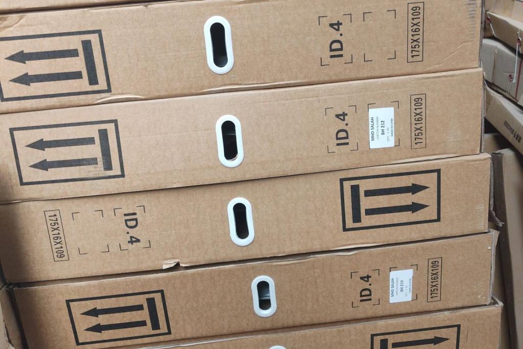 غطاء محرك فولكس فاجن id4 2022 2023 2024 2025