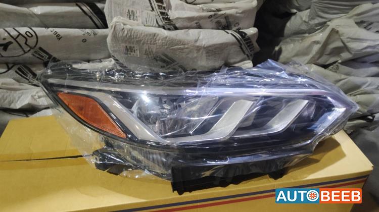 Lights Front light Nissan Sentra