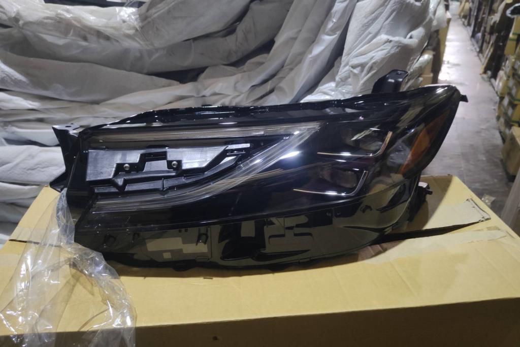 Lights Front light Toyota Camry