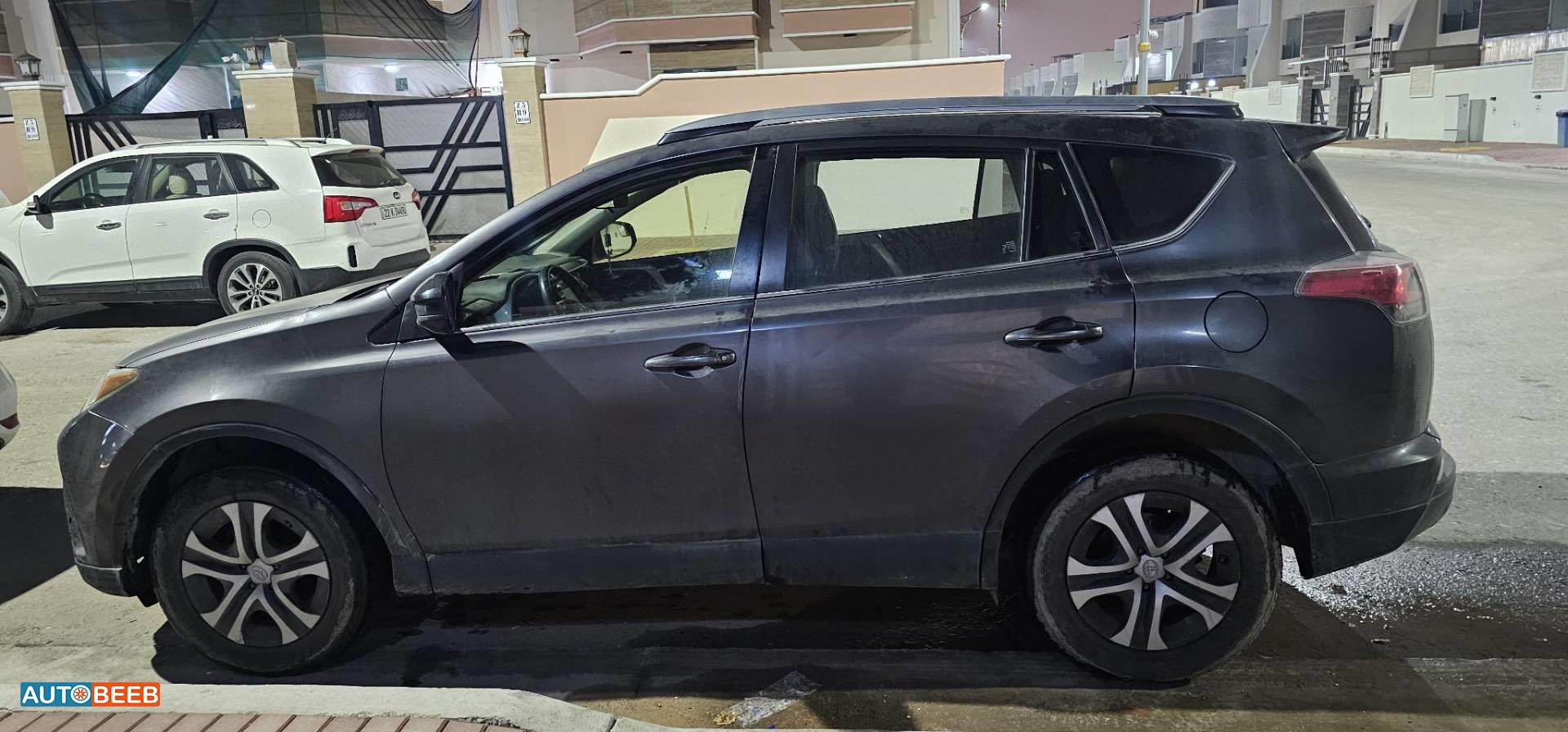 تويوتا راف فور 2018