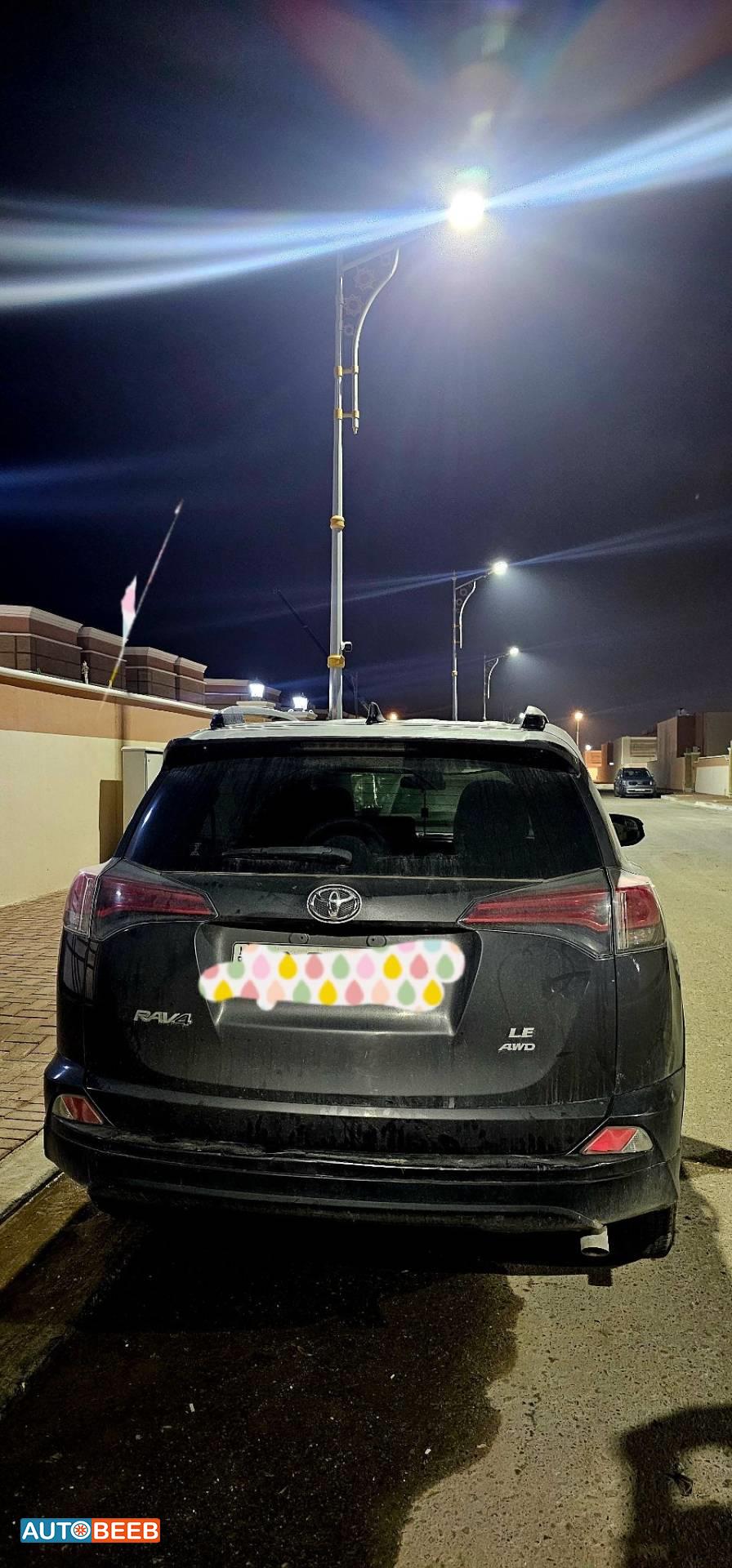 تويوتا راف فور 2018