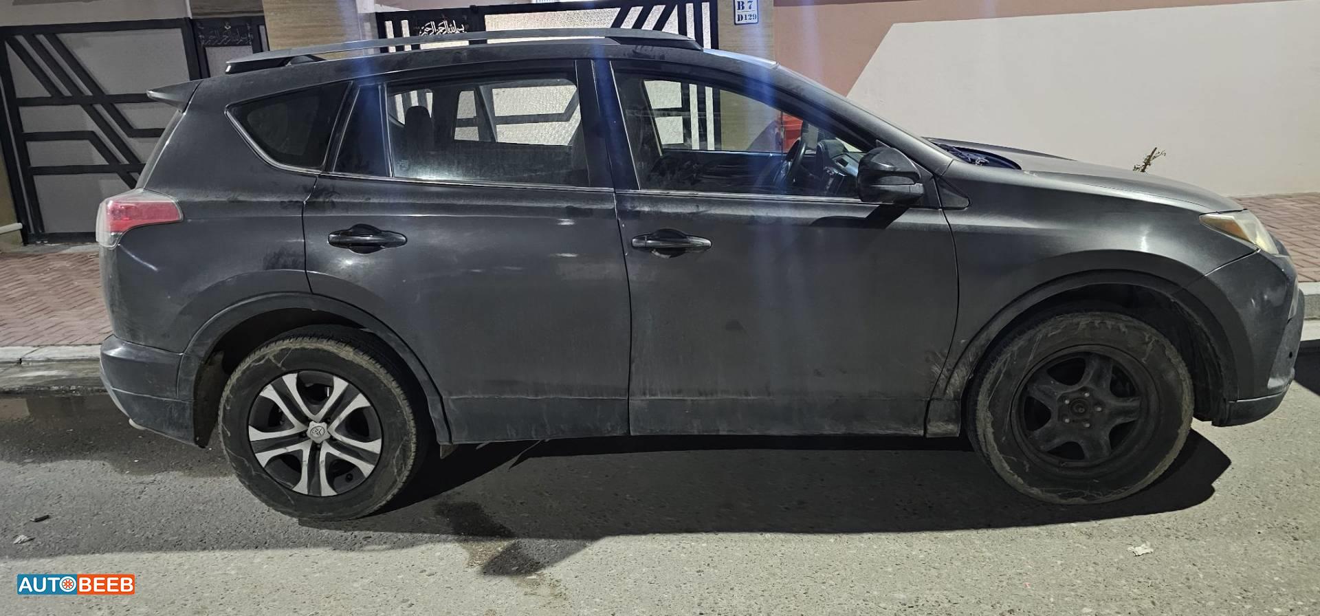 تويوتا راف فور 2018