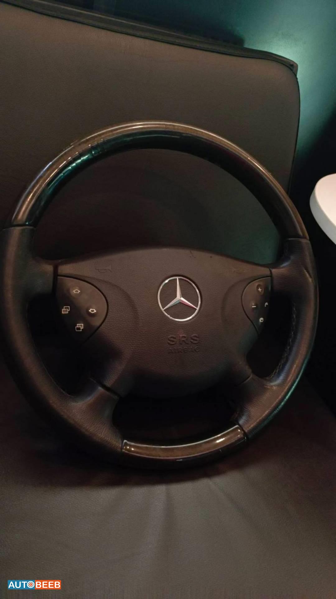 Cabin  Steering Wheel Mercedes Benz E200