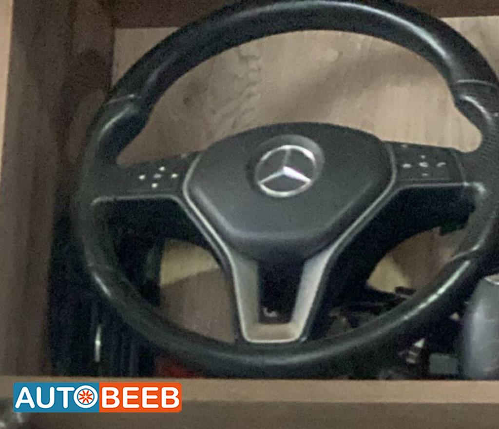 Cabin  Steering Wheel Mercedes Benz E200
