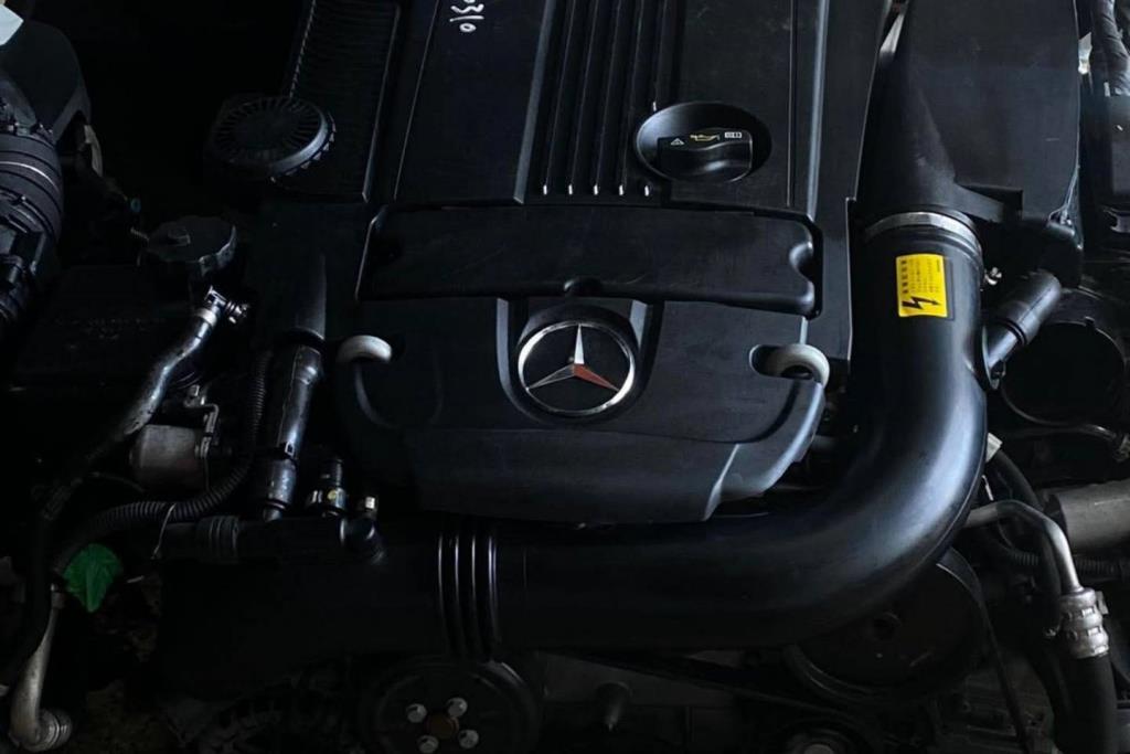 ماتور مرسيدس E200 2010