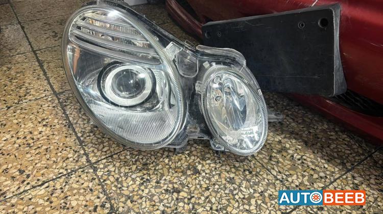 ضوء امامي يمين شمال مرسيدس E200 2009