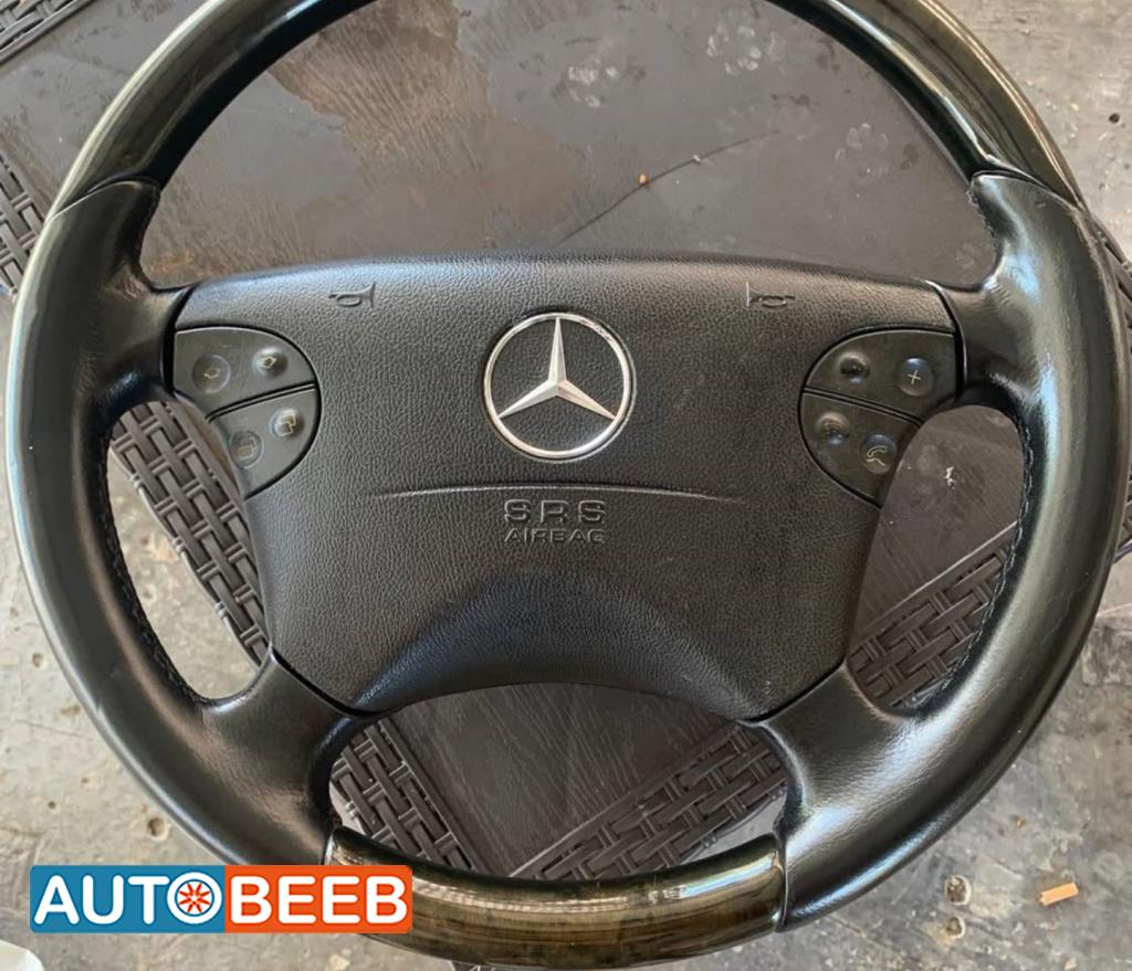 Cabin  Steering Wheel Mercedes Benz E200