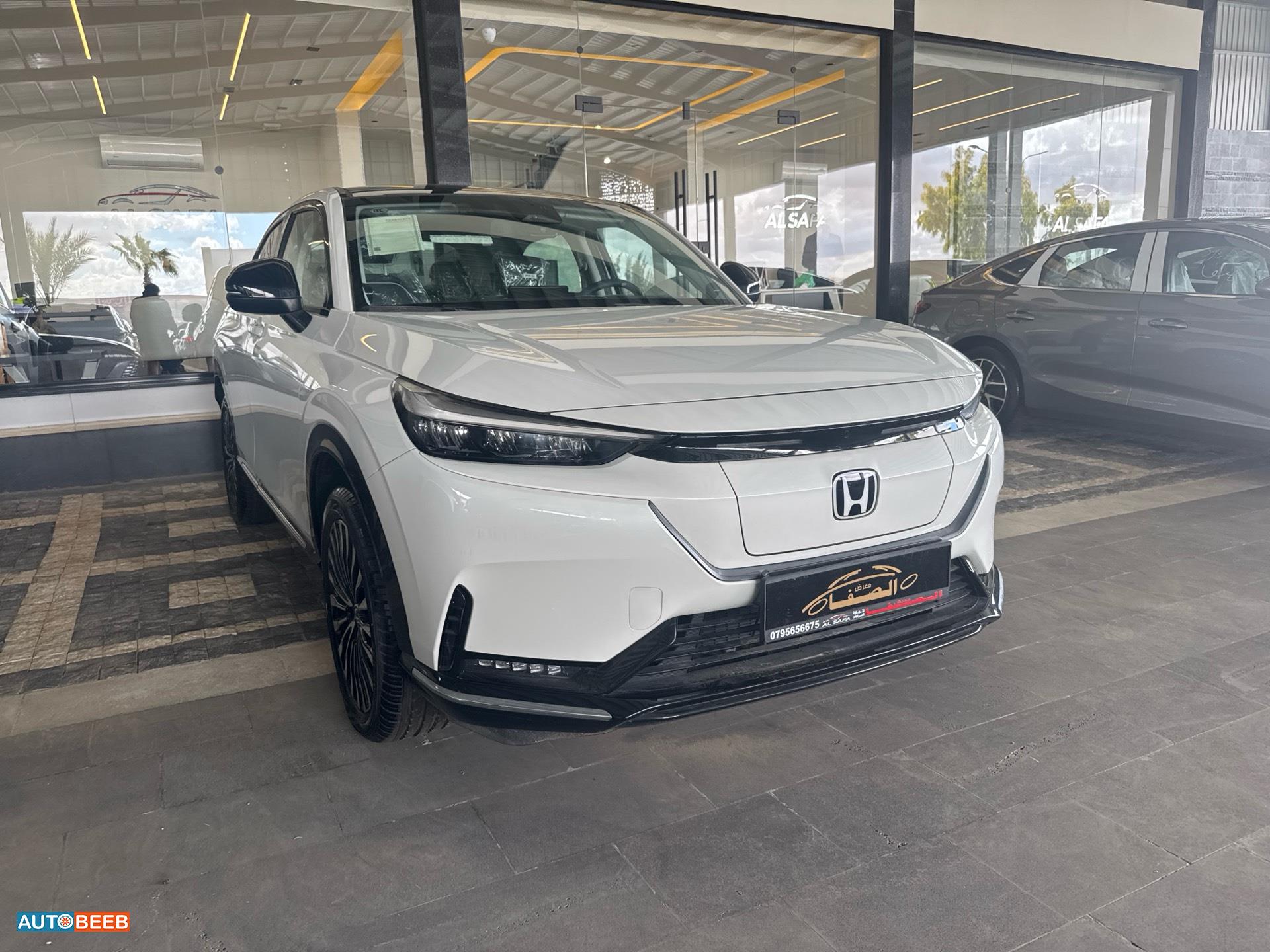 هوندا e:NS1 2023