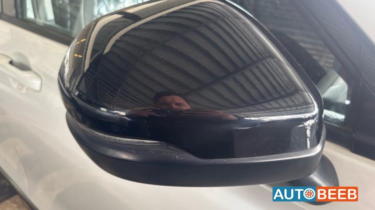 هوندا e:NS1 2023