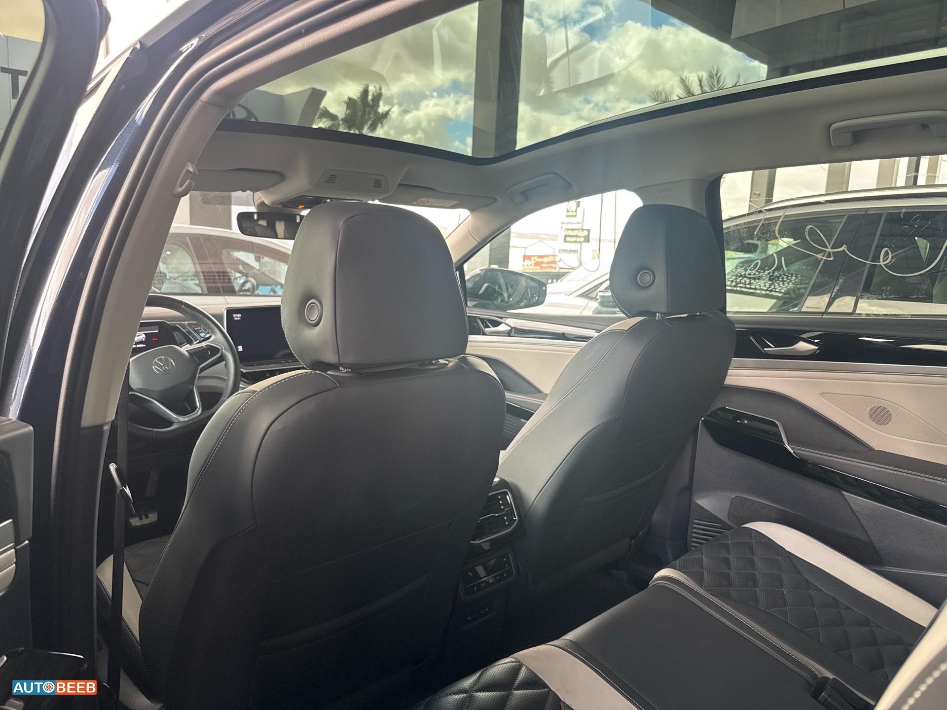 فولكس فاجن ID 6 2022