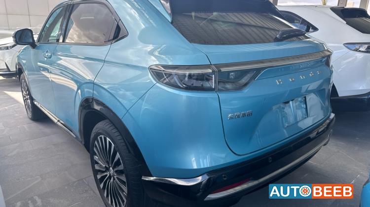 هوندا e:NS1 2023