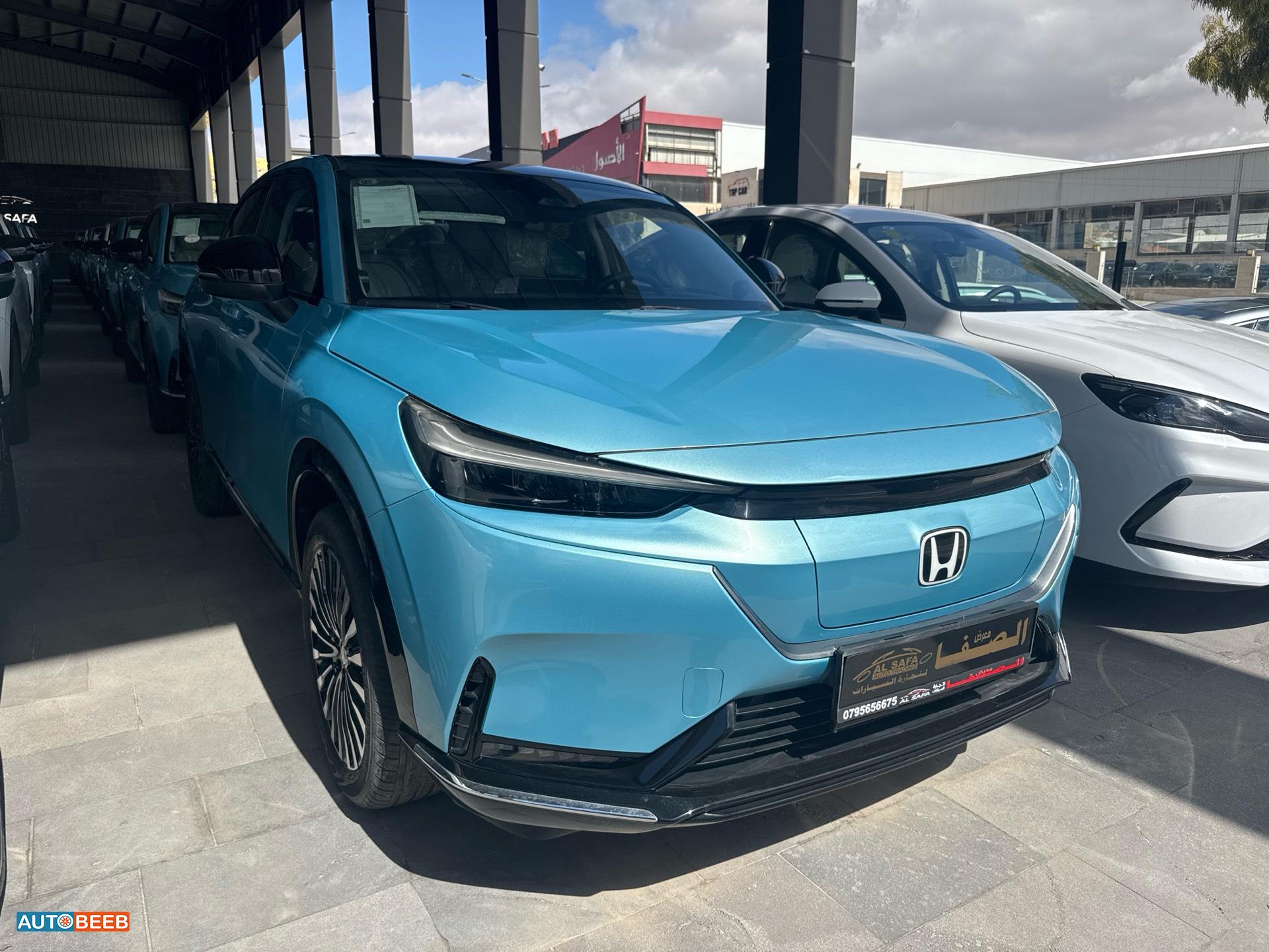 هوندا e:NS1 2023