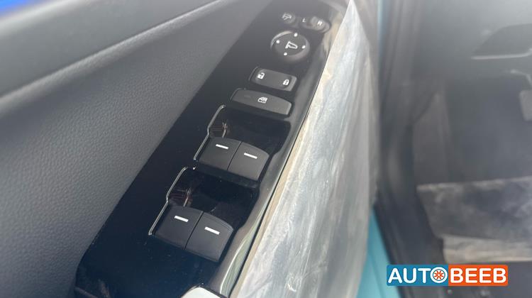 هوندا e:NS1 2023