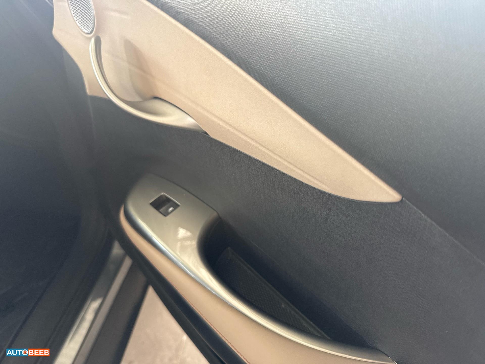 بي واي دي دولفين 2023