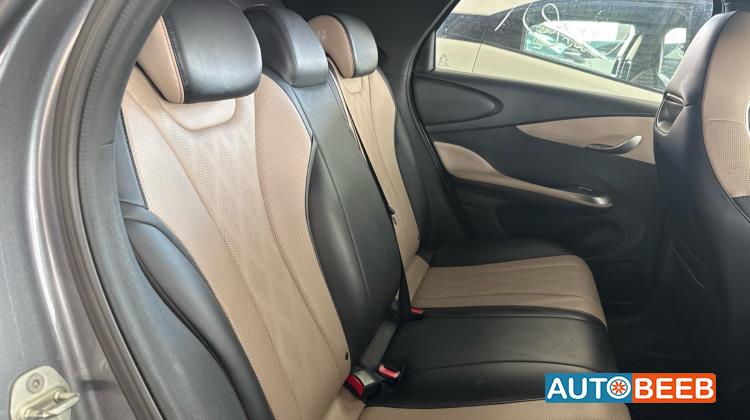 بي واي دي دولفين 2023