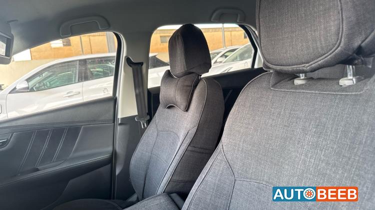 بي واي دي E2 2022