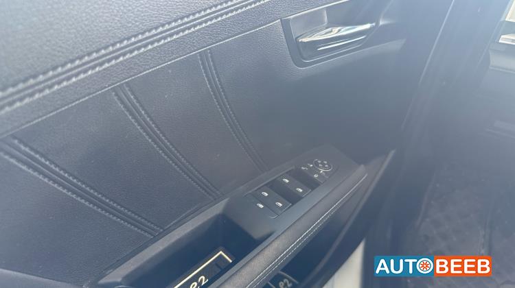 بي واي دي E2 2022