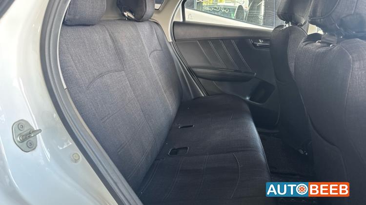 بي واي دي E2 2022