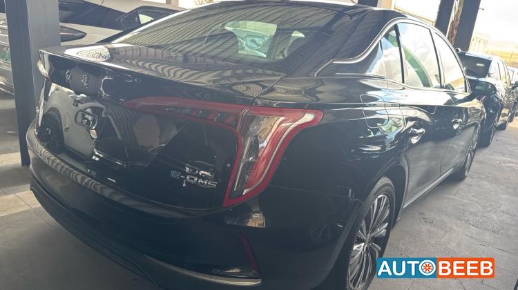 هونشي E-QM5 2022